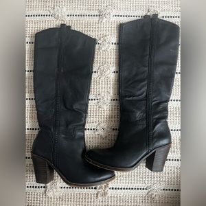 Jessica Simpson knee high leather boot
